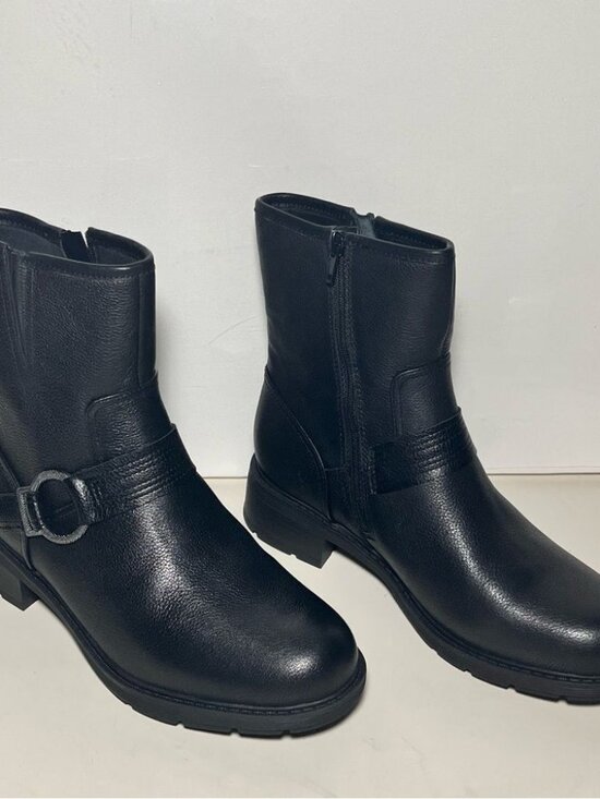 Clarks Shoes - Clarks Hearth Cross Leather Mid Calf Boots